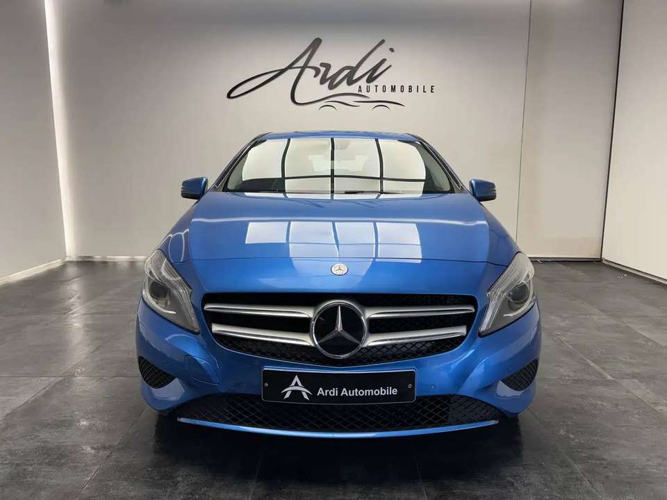 Mercedes-Benz A 180 - Imagem 2