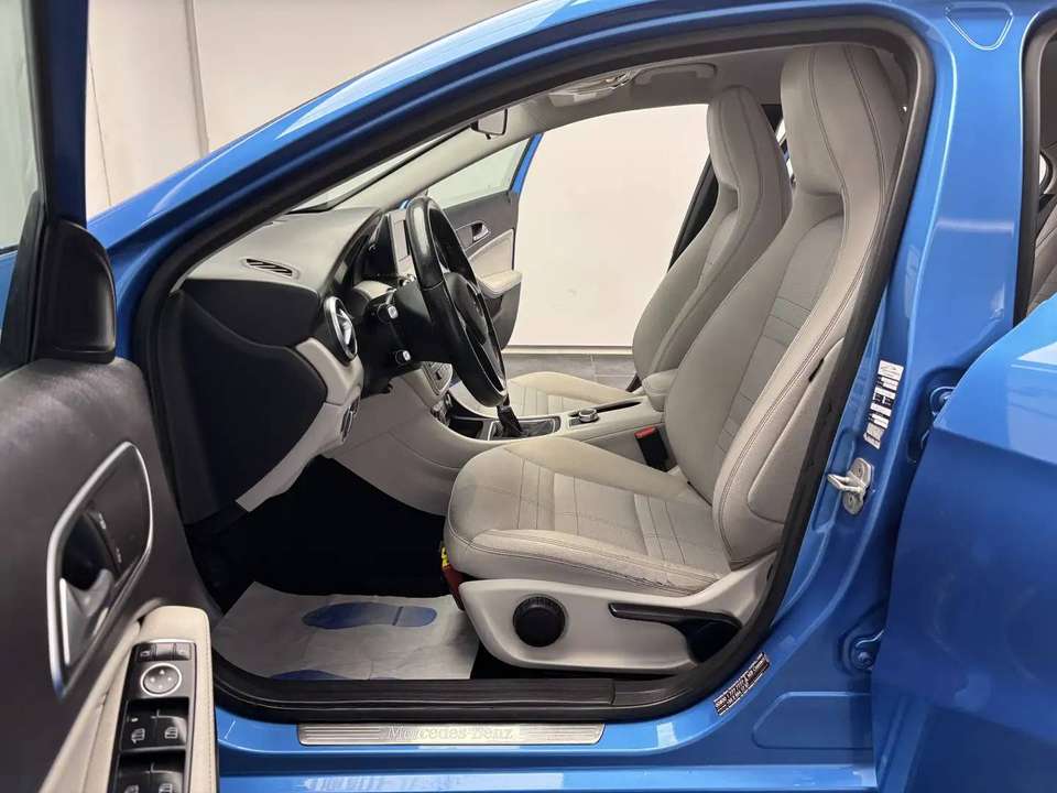 Mercedes-Benz A 180 - Imagem 7