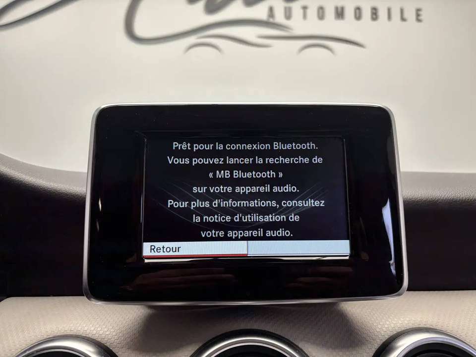 Mercedes-Benz A 180 - Imagem 9