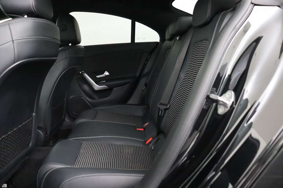 Mercedes-Benz CLA 250 - Imagem 13