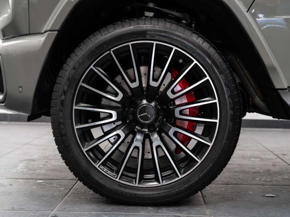Mercedes-Benz G 63 AMG - Imagem 8