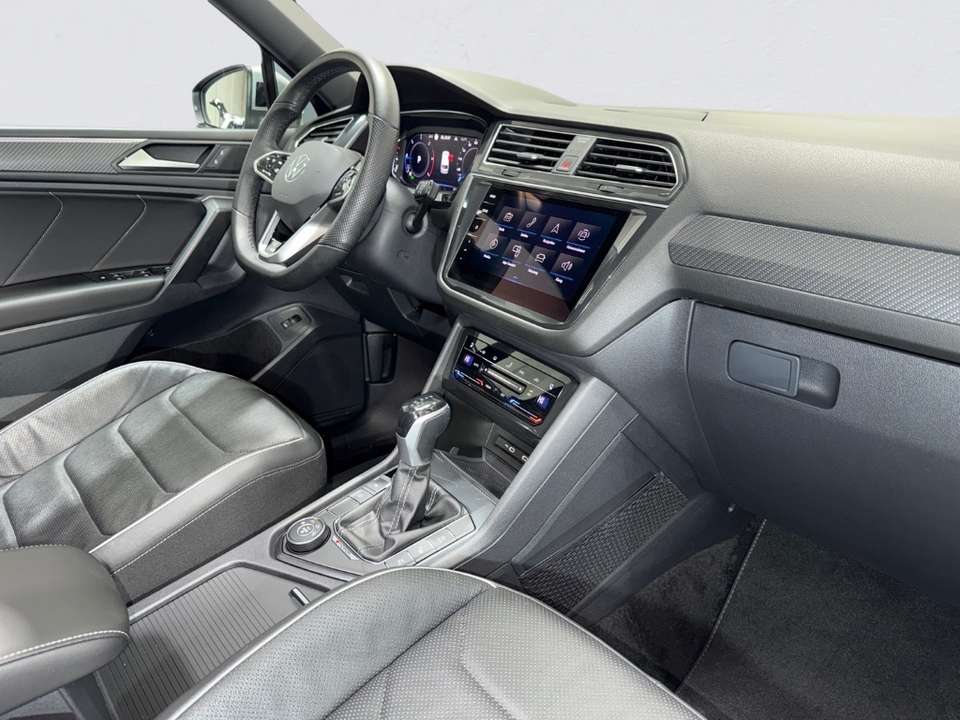 Volkswagen Tiguan Allspace - Imagem 14