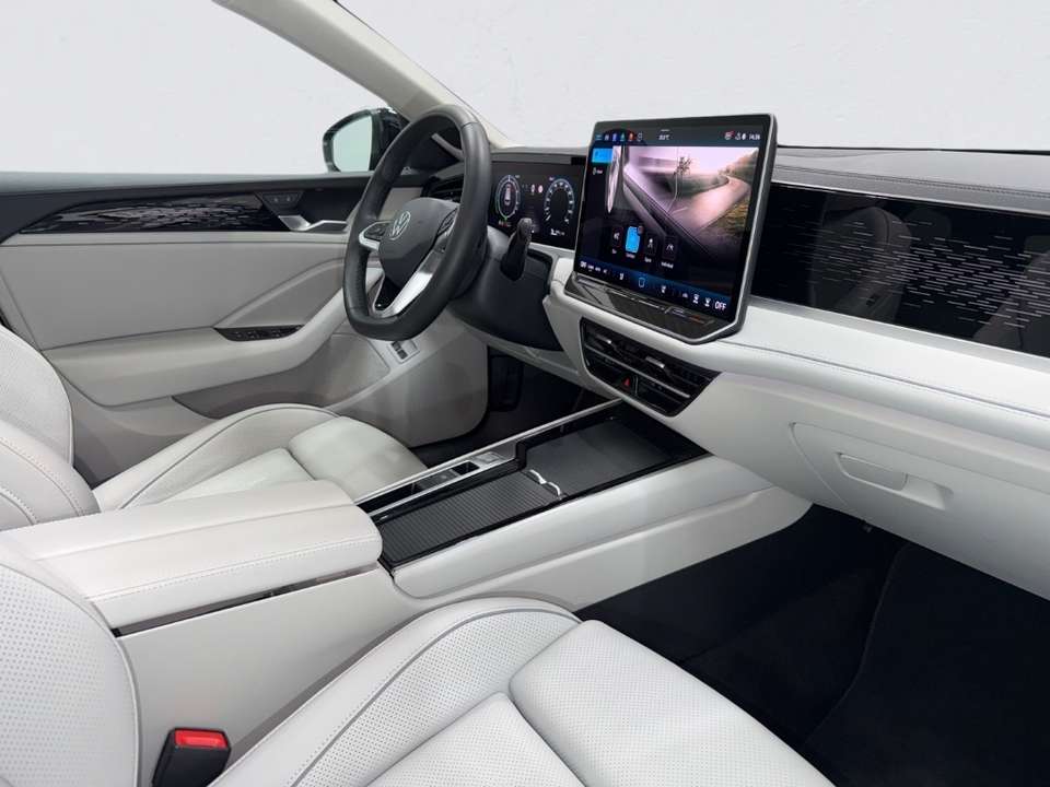 Volkswagen Passat Variant - Imagem 14