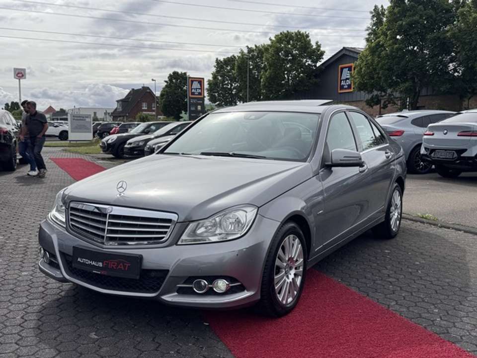 Mercedes-Benz C 200 - Imagem 2