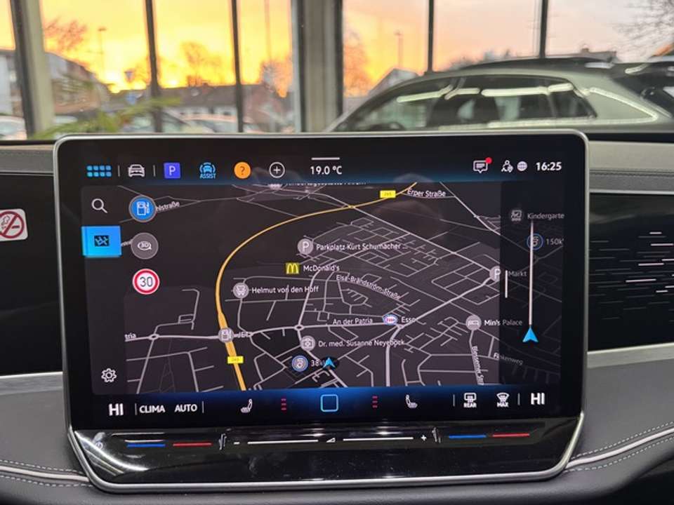 Volkswagen Passat - Imagem 13