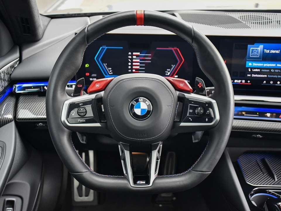 BMW M5 - Imagem 6