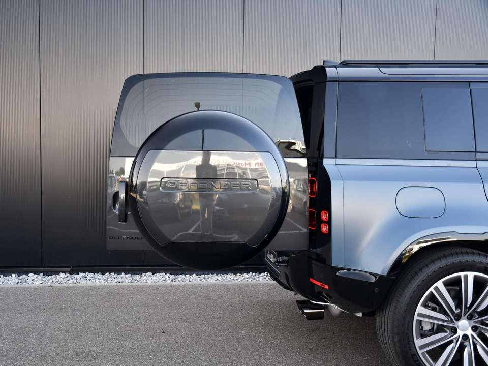 Land Rover Defender - Imagem 13