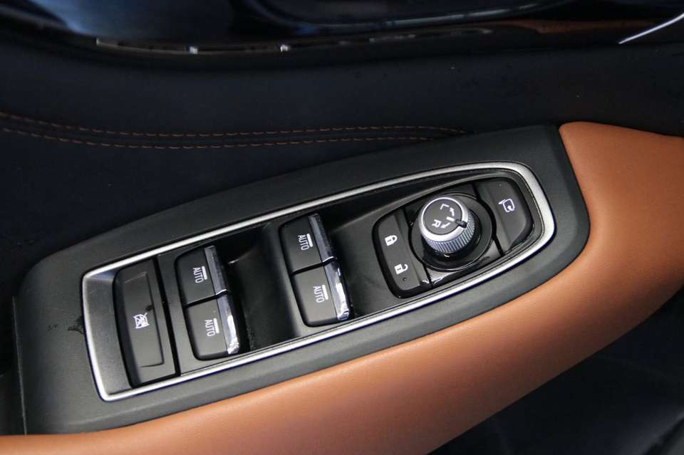 Subaru OUTBACK - Imagem 18