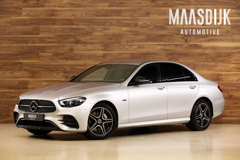 Mercedes-Benz E 300 - Imagem 1
