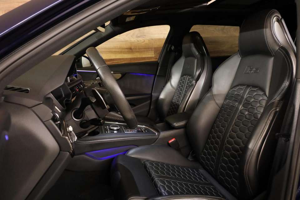 Audi RS4 - Imagem 7