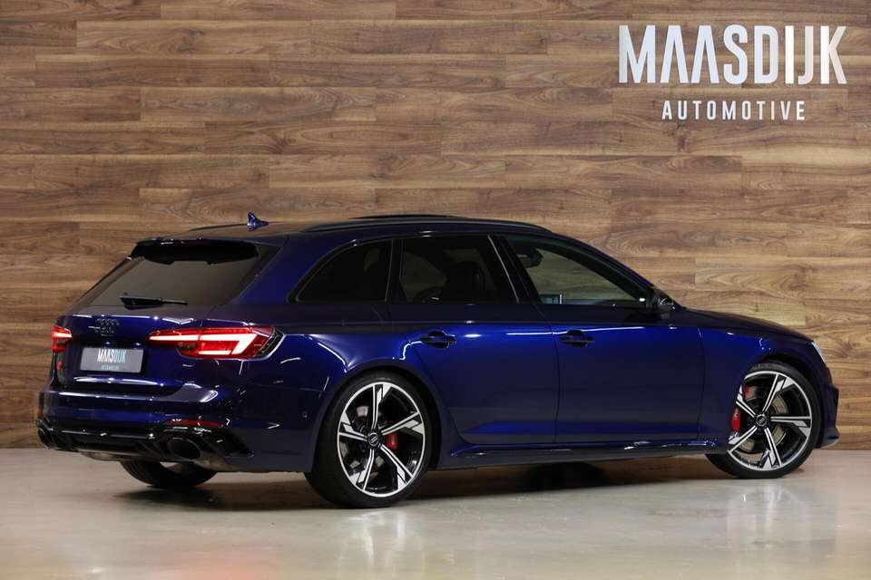 Audi RS4 - Imagem 9