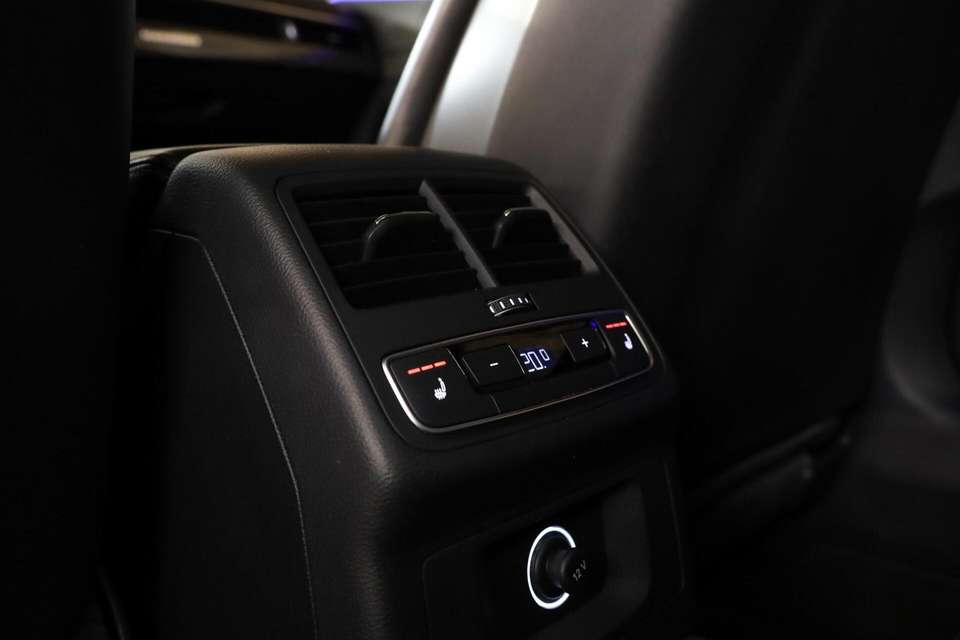 Audi RS4 - Imagem 12