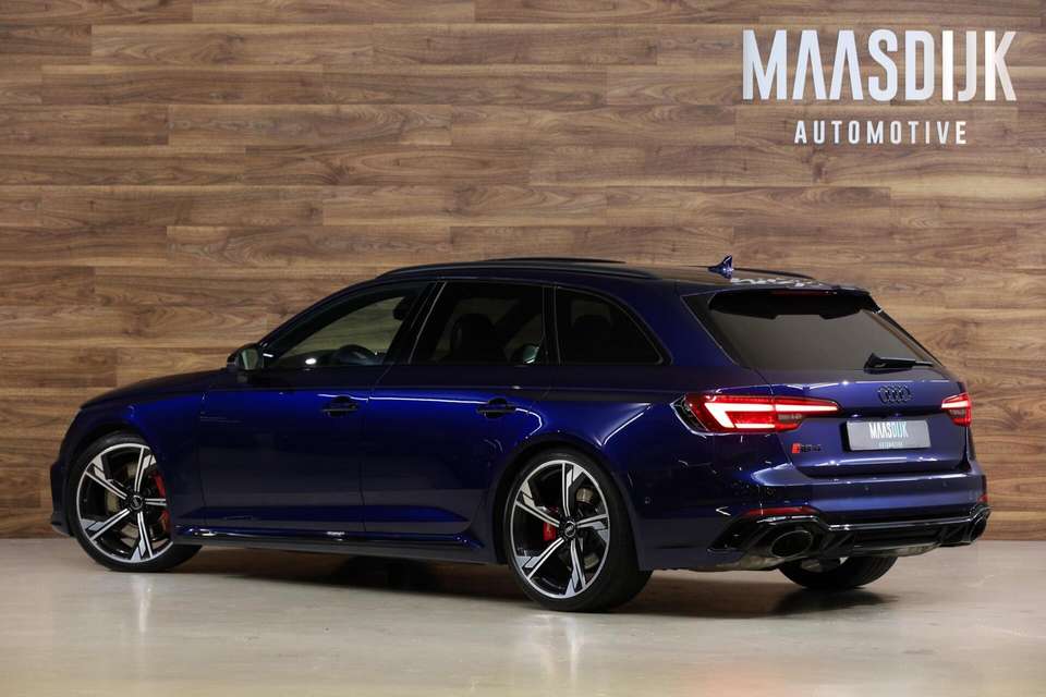 Audi RS4 - Imagem 13