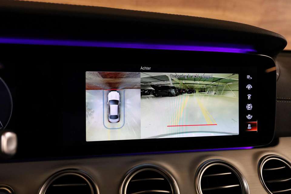Mercedes-Benz E 300 - Imagem 16