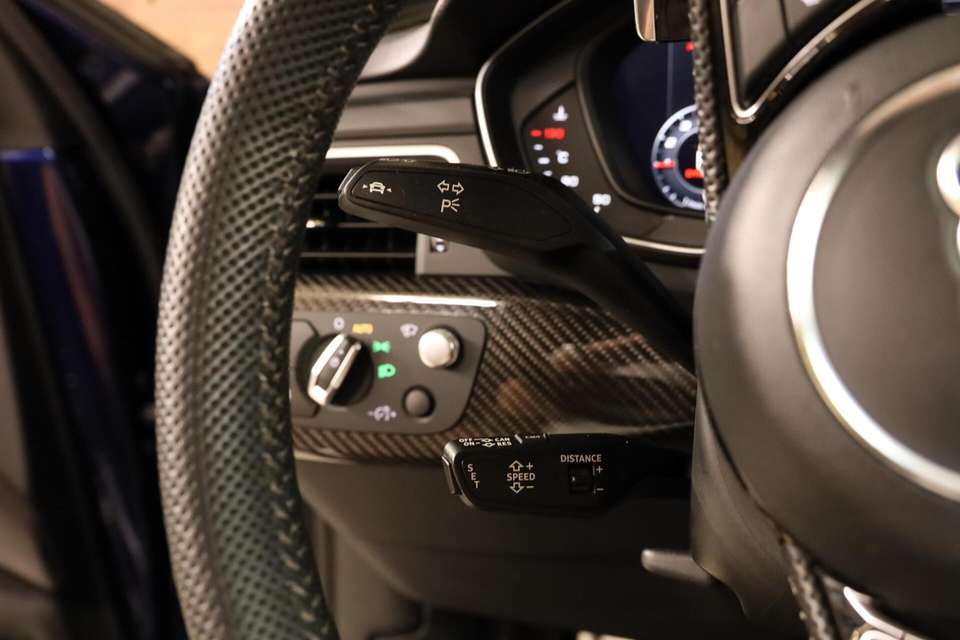 Audi RS4 - Imagem 16
