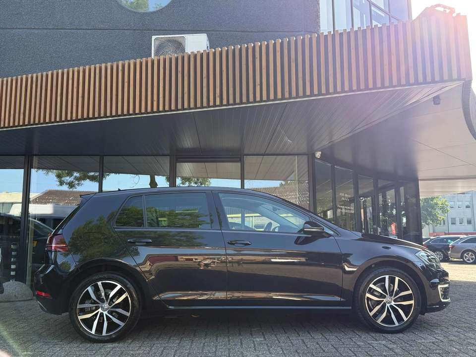Volkswagen e-Golf - Imagem 4