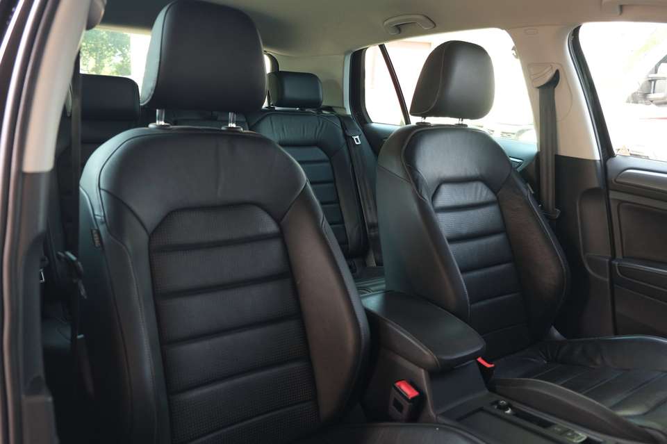 Volkswagen e-Golf - Imagem 16