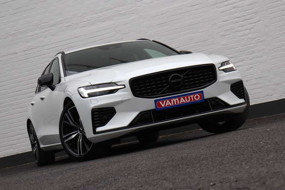 Volvo V60 - Imagem 1