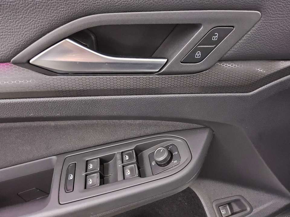 Volkswagen Golf - Imagem 11