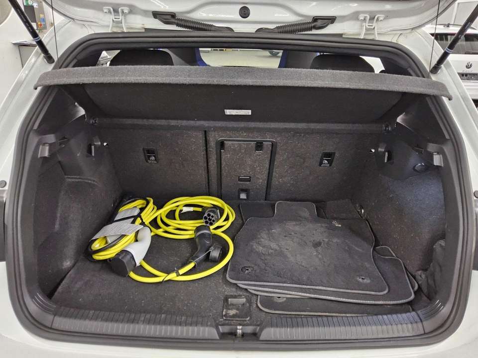 Volkswagen Golf - Imagem 14