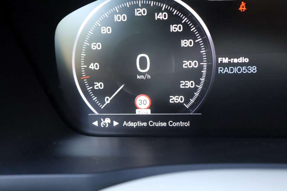 Volvo XC90 - Imagem 12