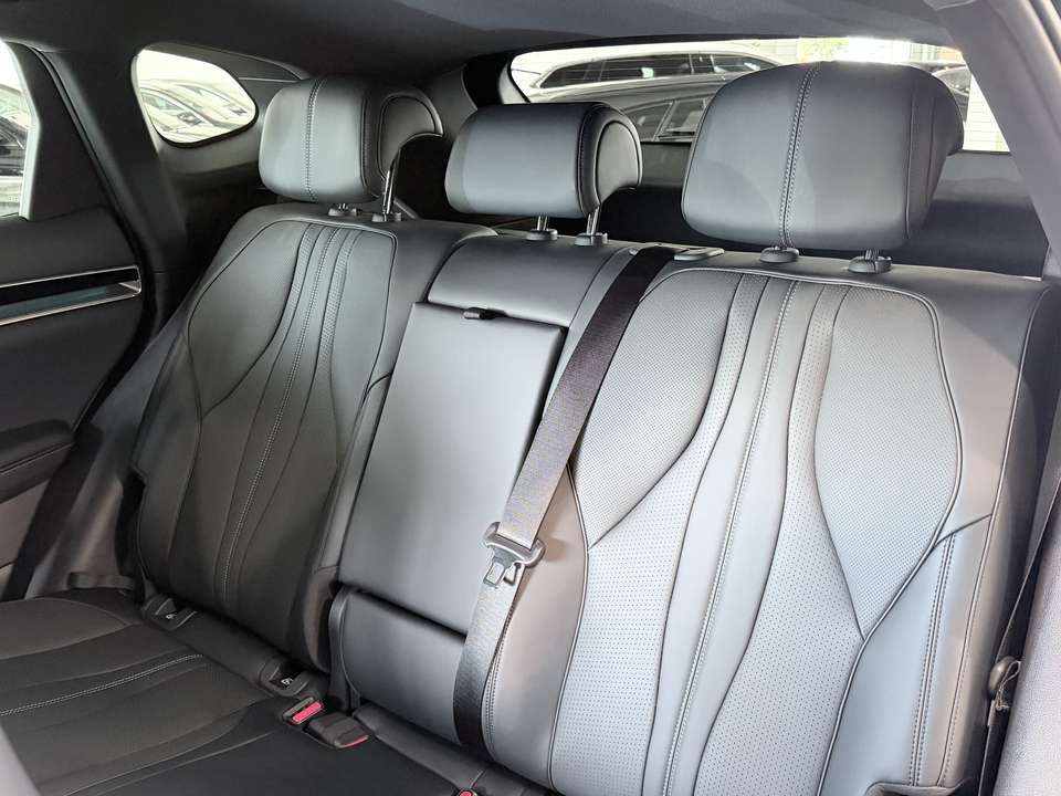 BYD Seal U - Imagem 8