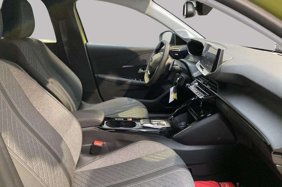 Peugeot 208 - Imagem 8