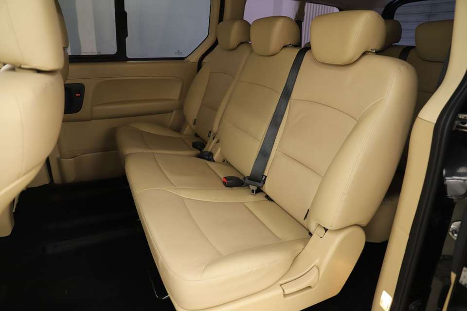 Hyundai H-1 - Imagem 11