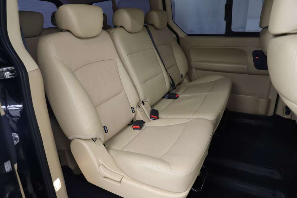 Hyundai H-1 - Imagem 12