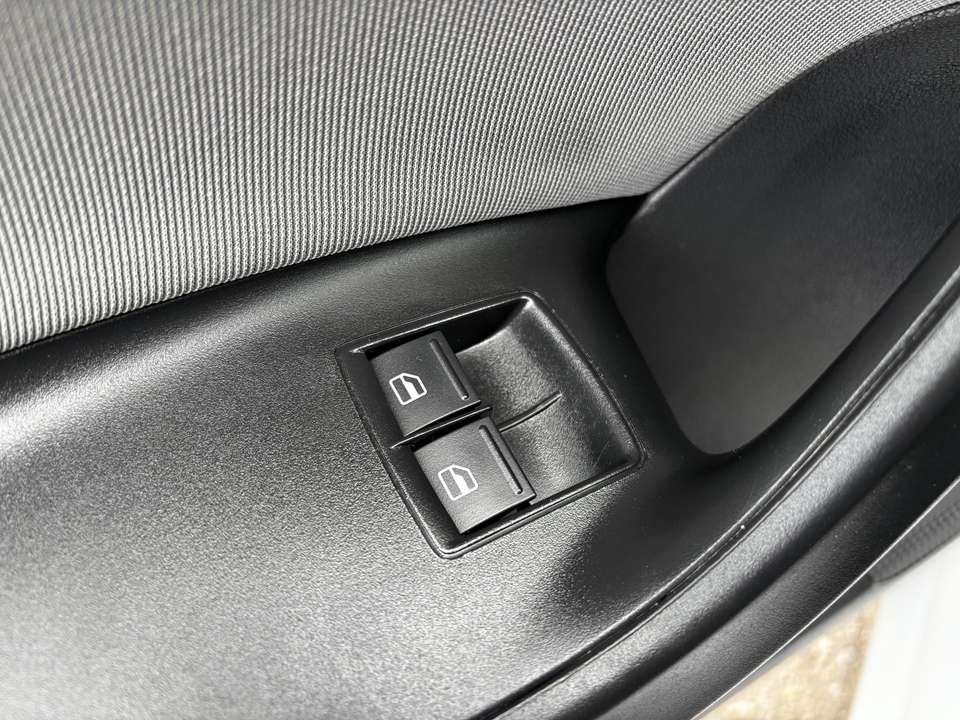 SEAT Ibiza - Imagem 12