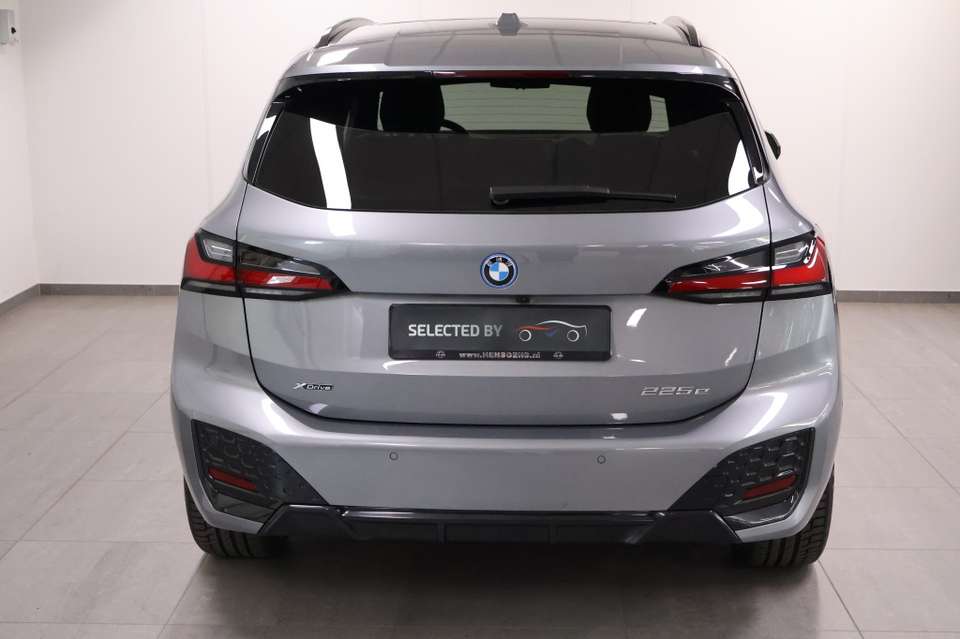 BMW 225 - Imagem 4
