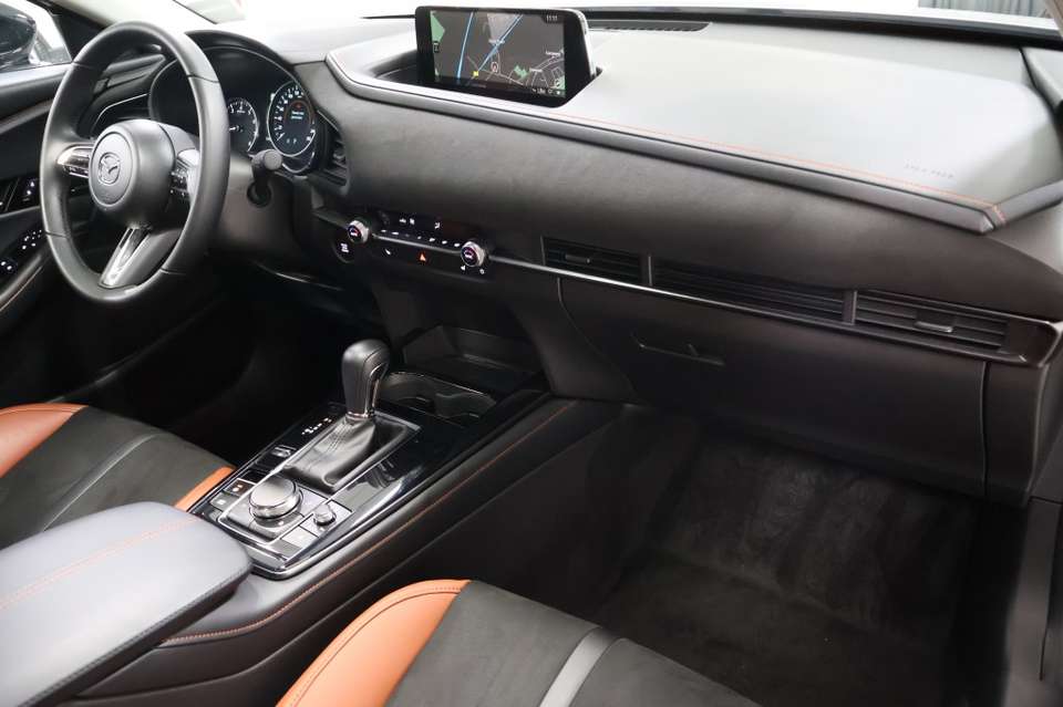 Mazda CX-30 - Imagem 8