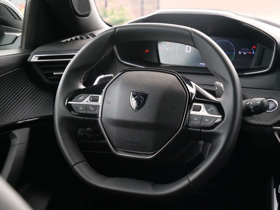 Peugeot 2008 - Imagem 8