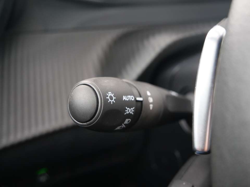 Peugeot 2008 - Imagem 11