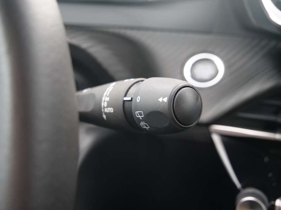 Peugeot 2008 - Imagem 13