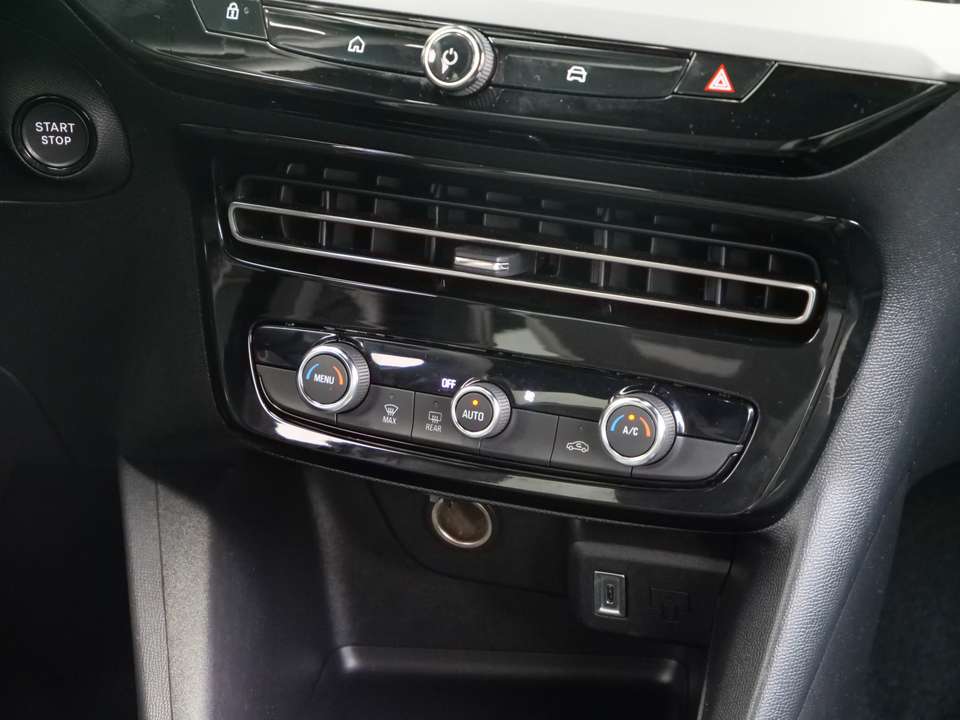 Opel Mokka-E - Imagem 17