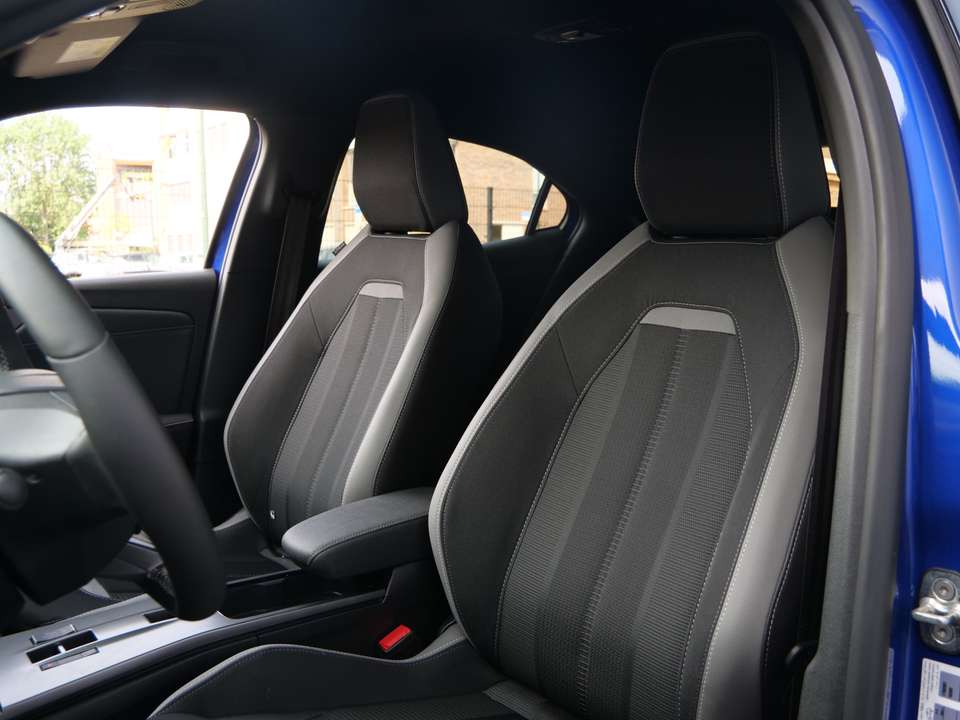 Opel Mokka-E - Imagem 19