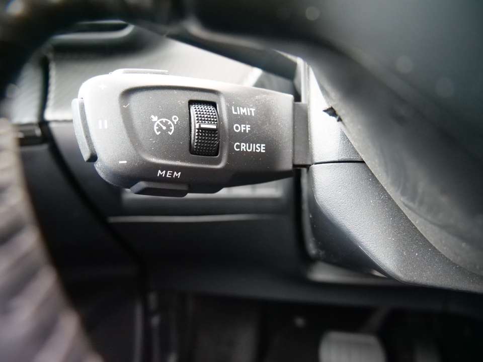 Peugeot 2008 - Imagem 19