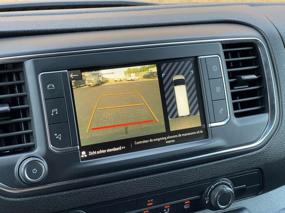 Opel Vivaro - Imagem 18