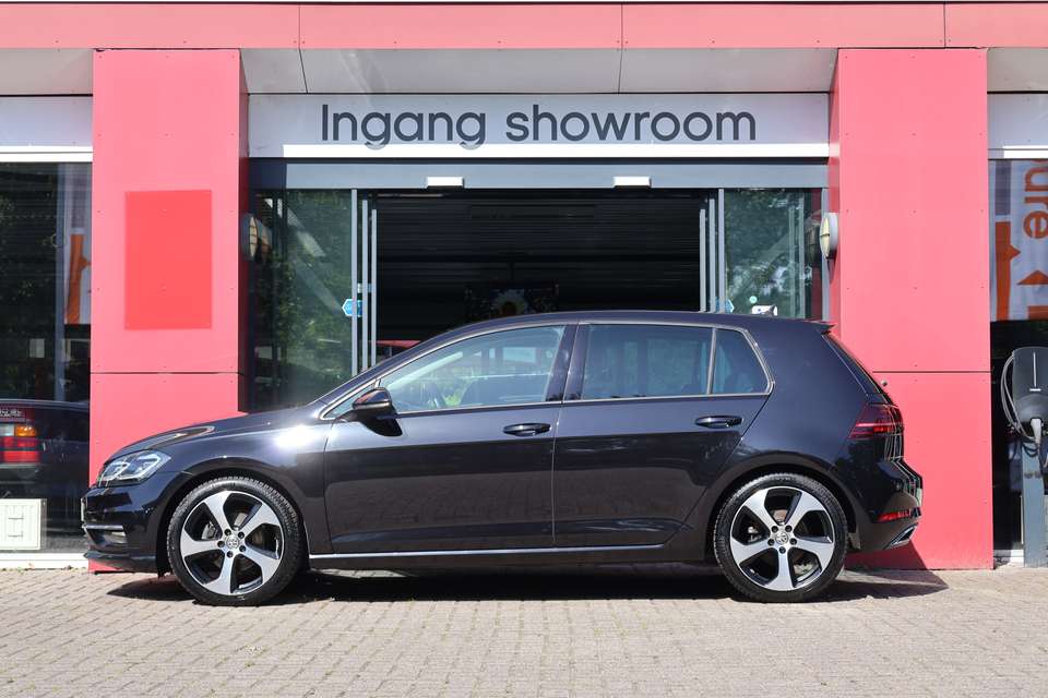 Volkswagen Golf - Imagem 2