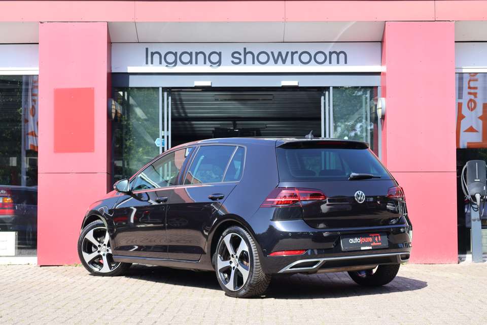 Volkswagen Golf - Imagem 4
