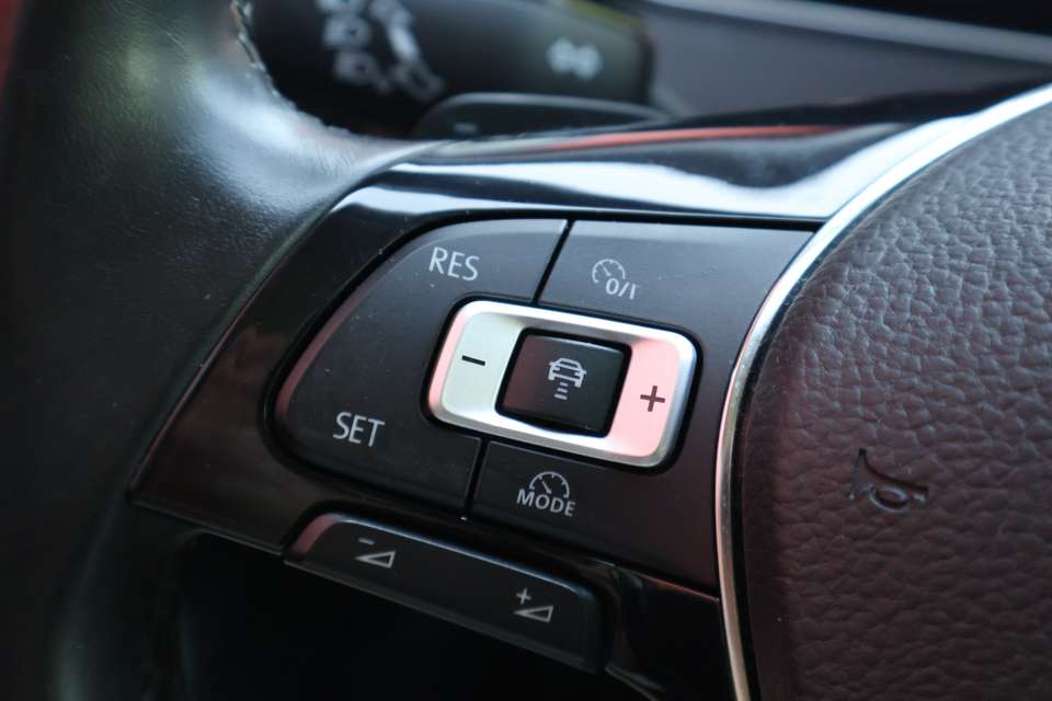 Volkswagen Golf - Imagem 16