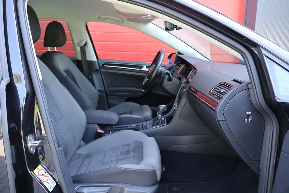 Volkswagen Golf - Imagem 20