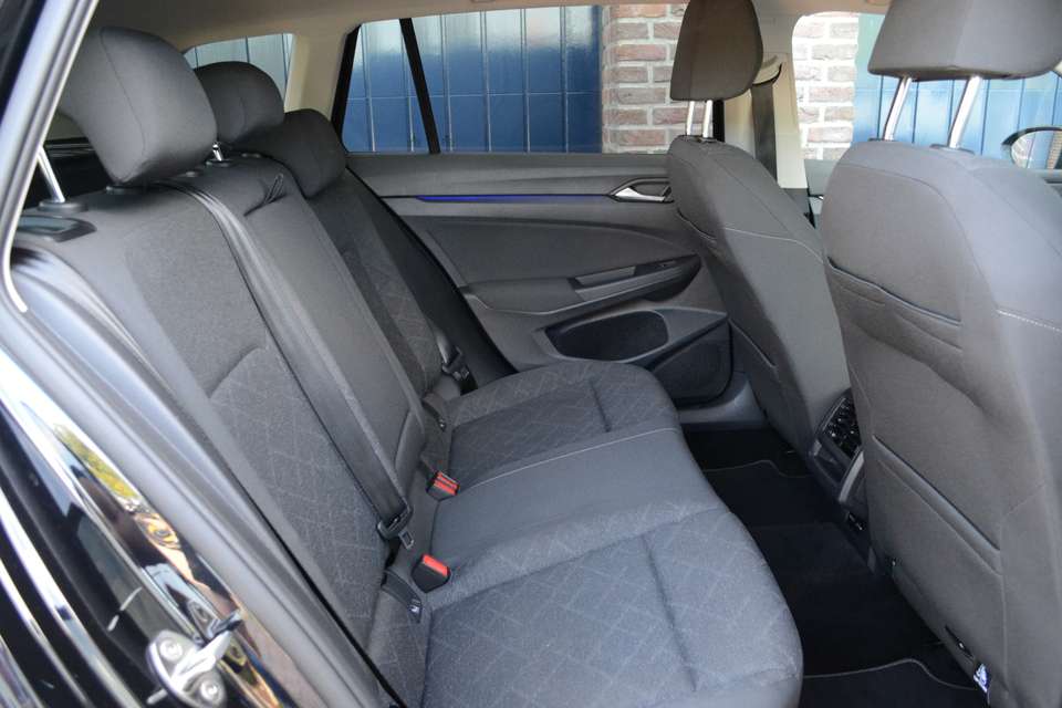 Volkswagen Golf Variant - Imagem 15