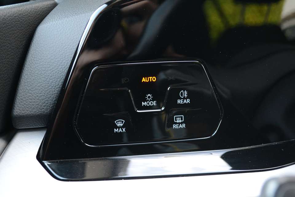 Volkswagen Golf Variant - Imagem 17