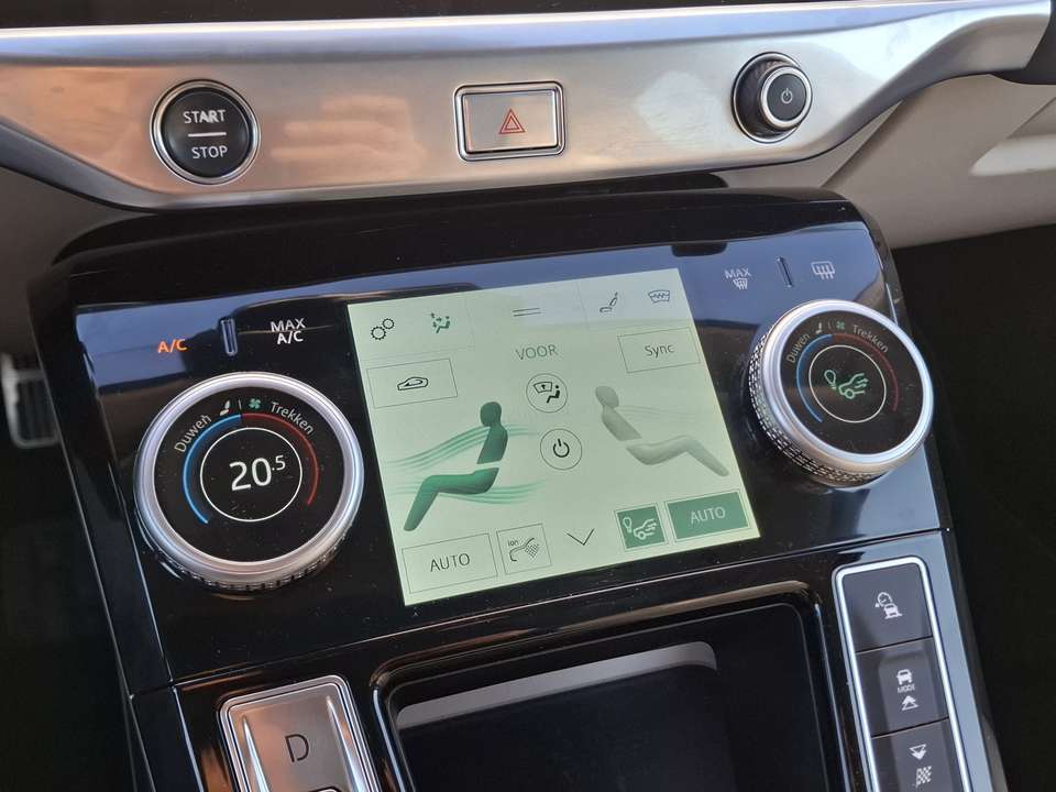 Jaguar I-Pace - Imagem 7