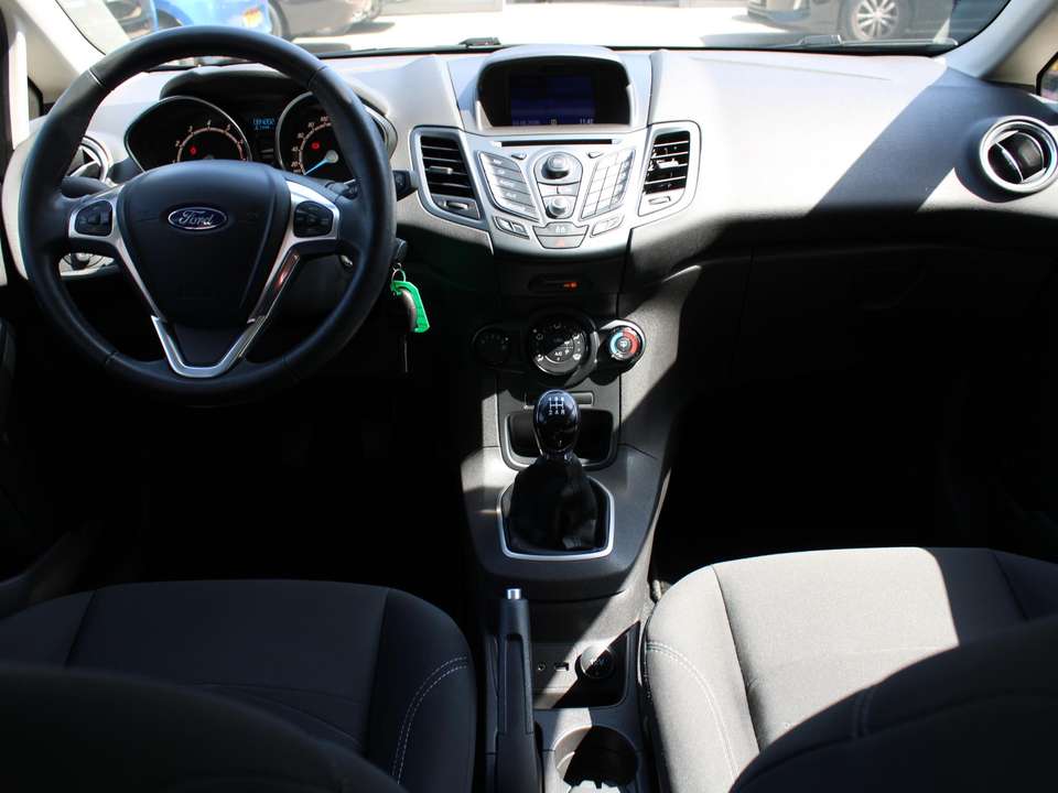 Ford Fiesta - Imagem 4