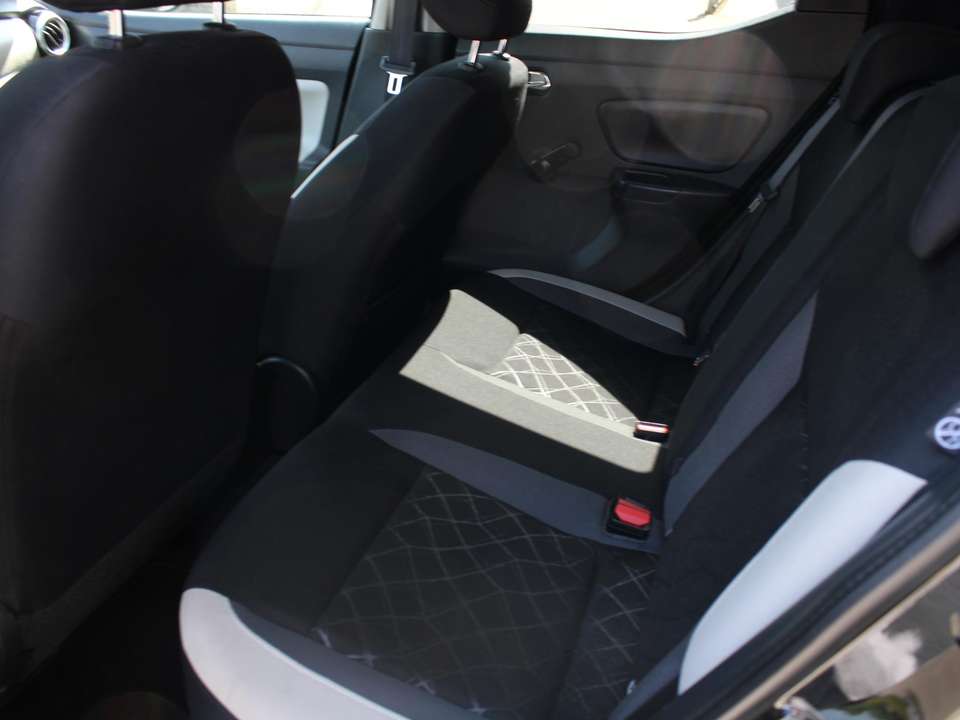 Nissan Micra - Imagem 11
