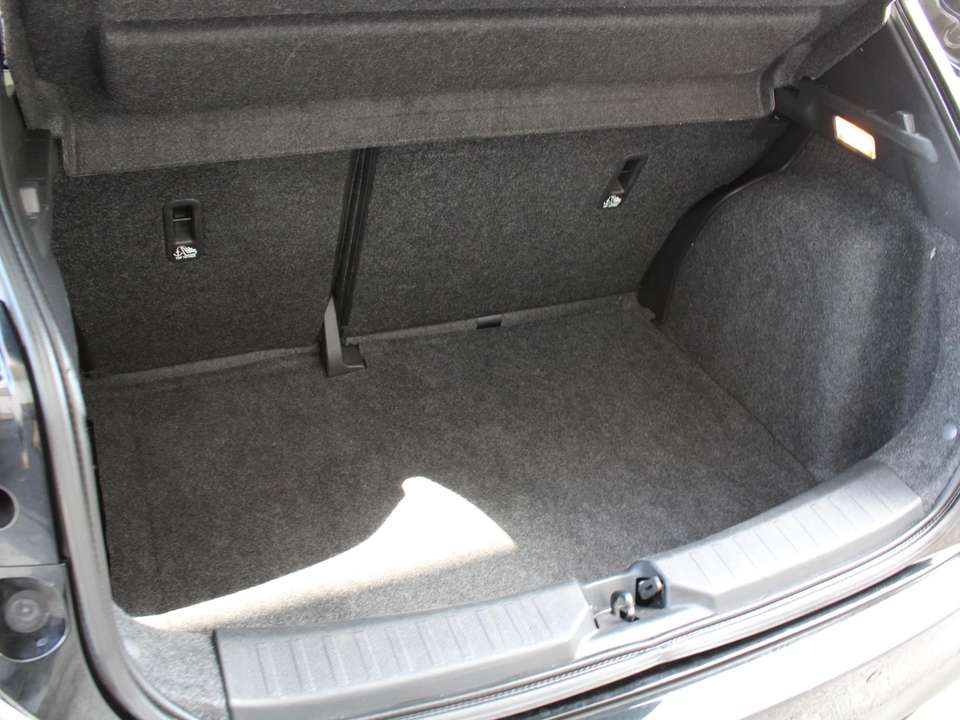 Nissan Micra - Imagem 12