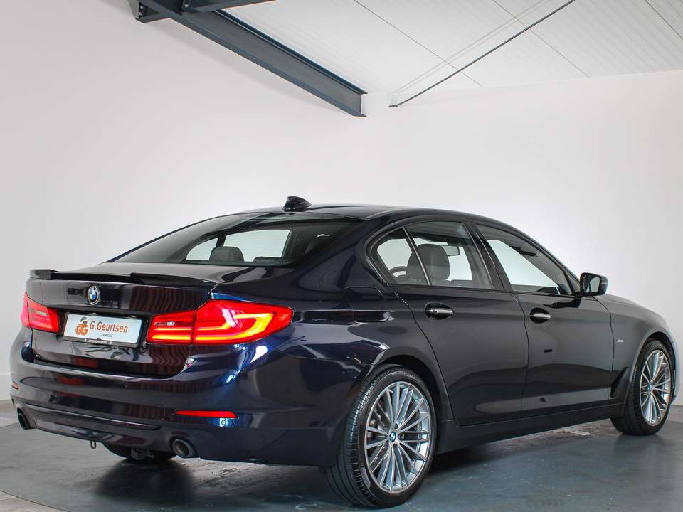 BMW 520 - Imagem 2